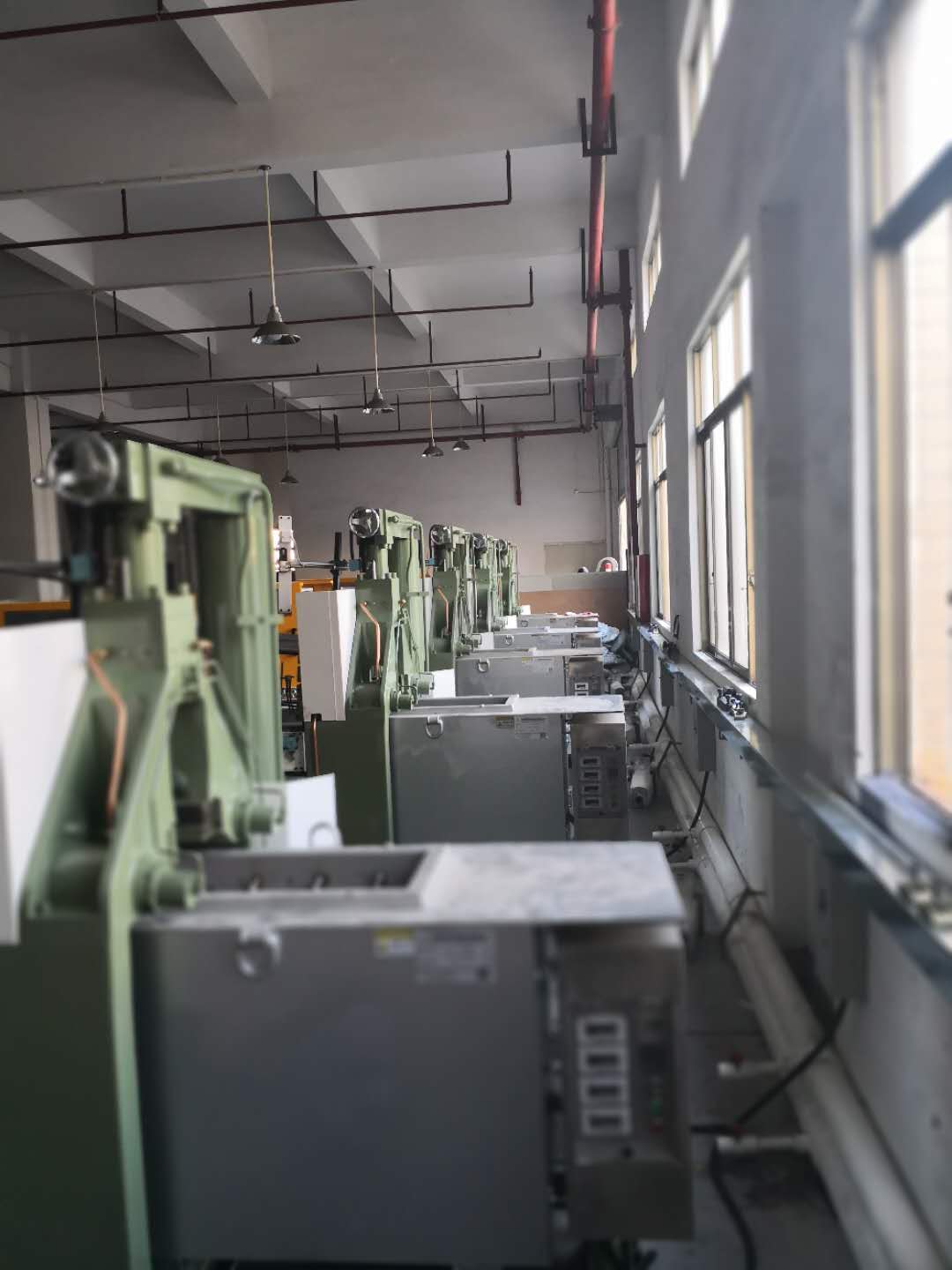 影響壓鑄爐的生產(chǎn)效率的因素有哪些？