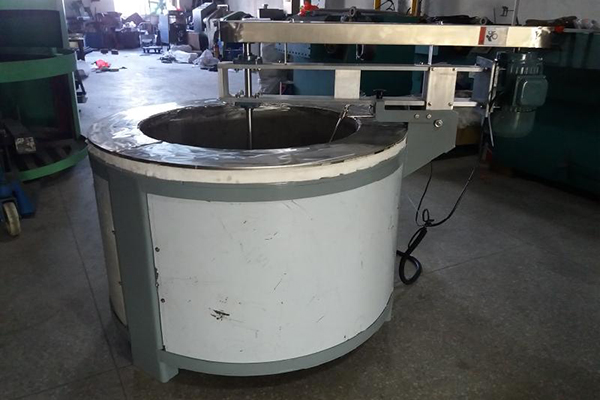 鋅合金壓鑄爐生產(chǎn)廠家